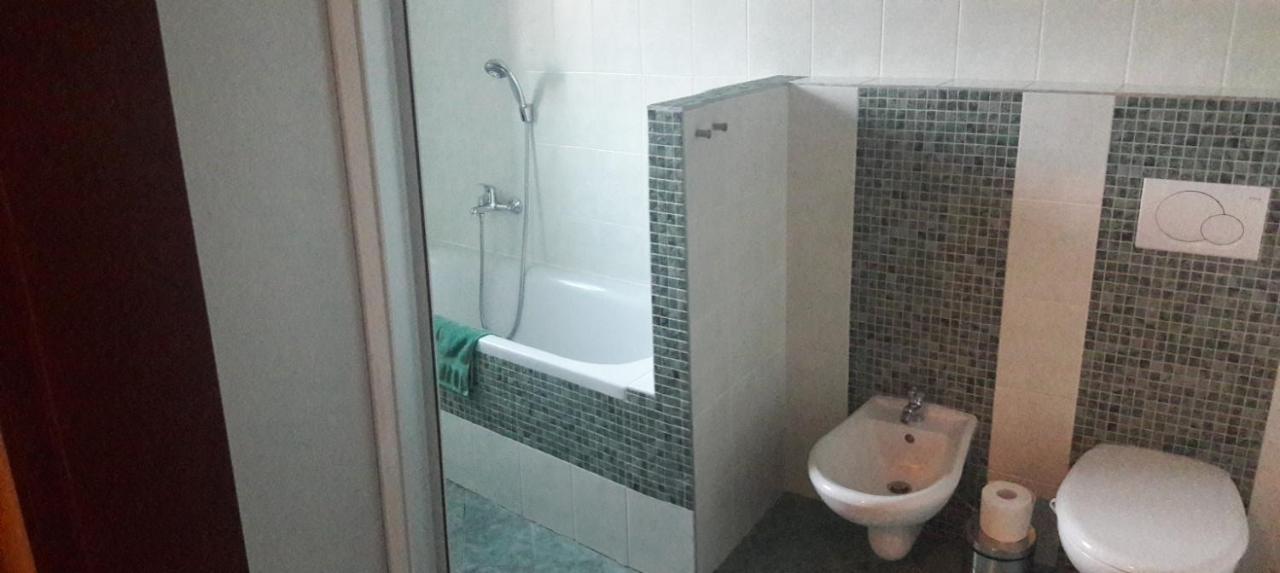 Apartmán V hájích Malá Skála Exterior foto